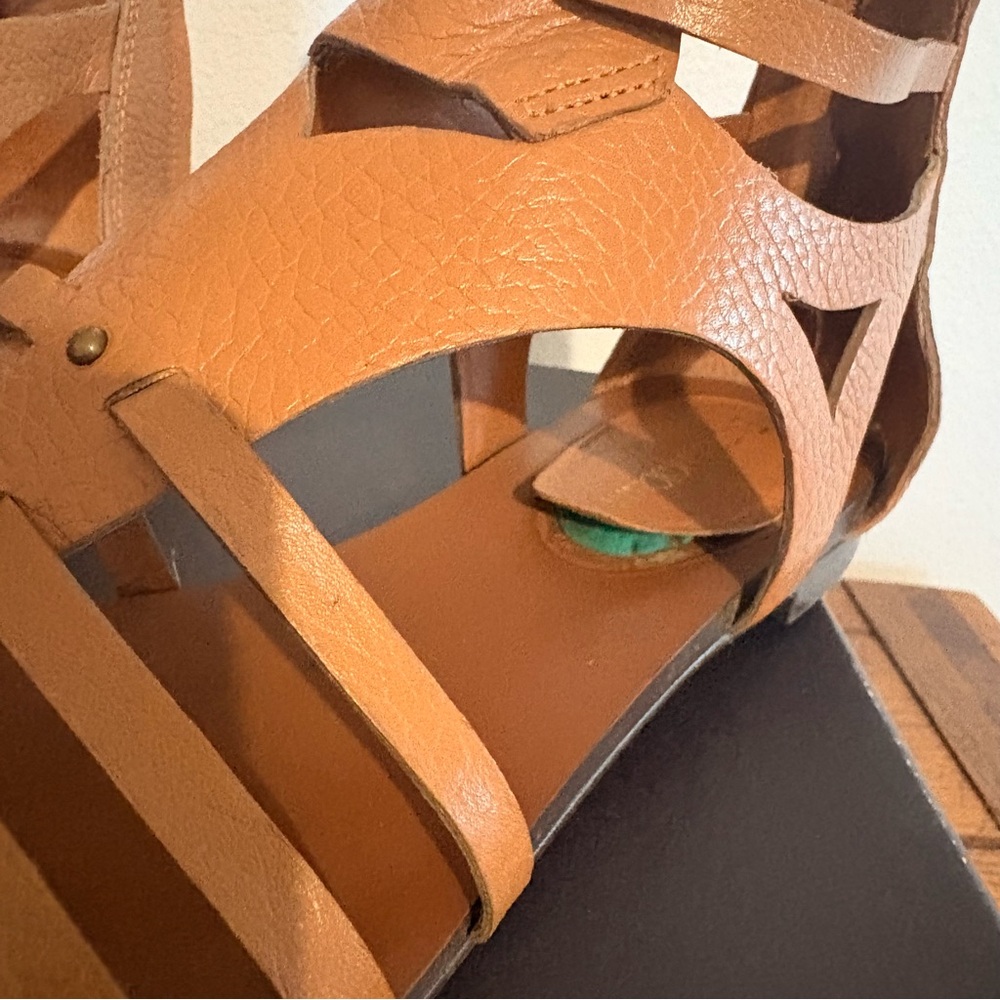 Enzo Angiolini Makalya Gladiator Sandals  Flat Leather Zip Back gladiator Brown - Picture 5 of 14